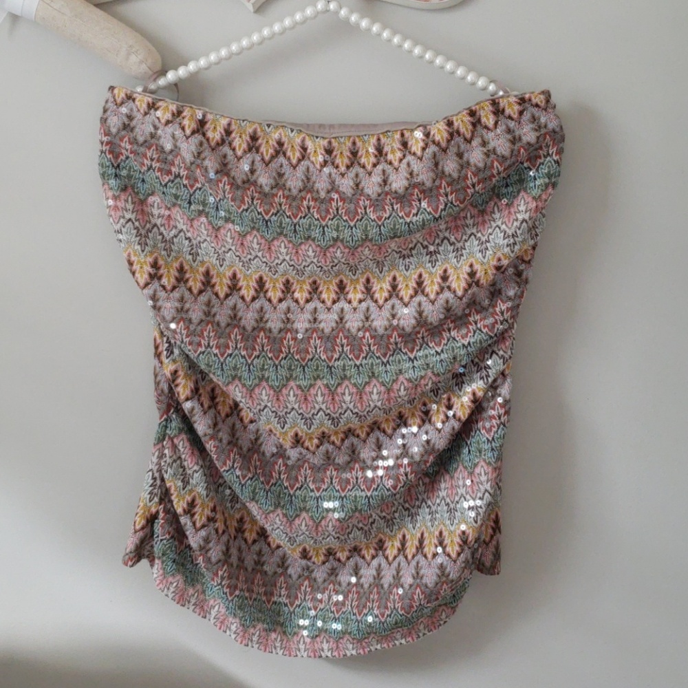 Express tube top with sequins